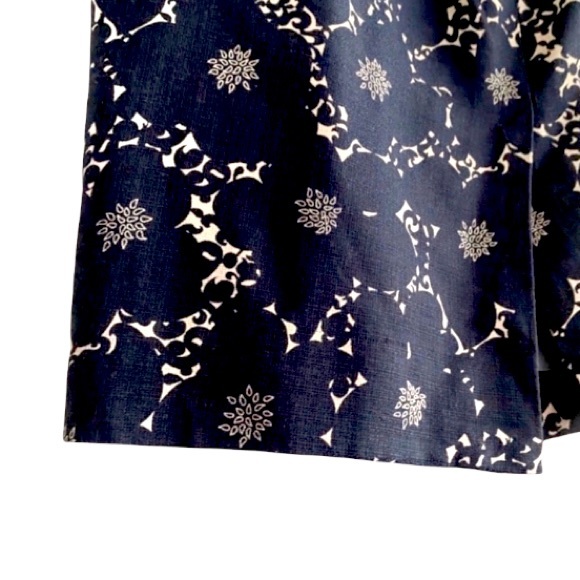 🍀Ann Taylor Blue floral skirt, gorgeous - Picture 5 of 16